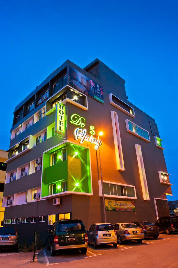 De Spring Hotel Kuantan Exterior photo